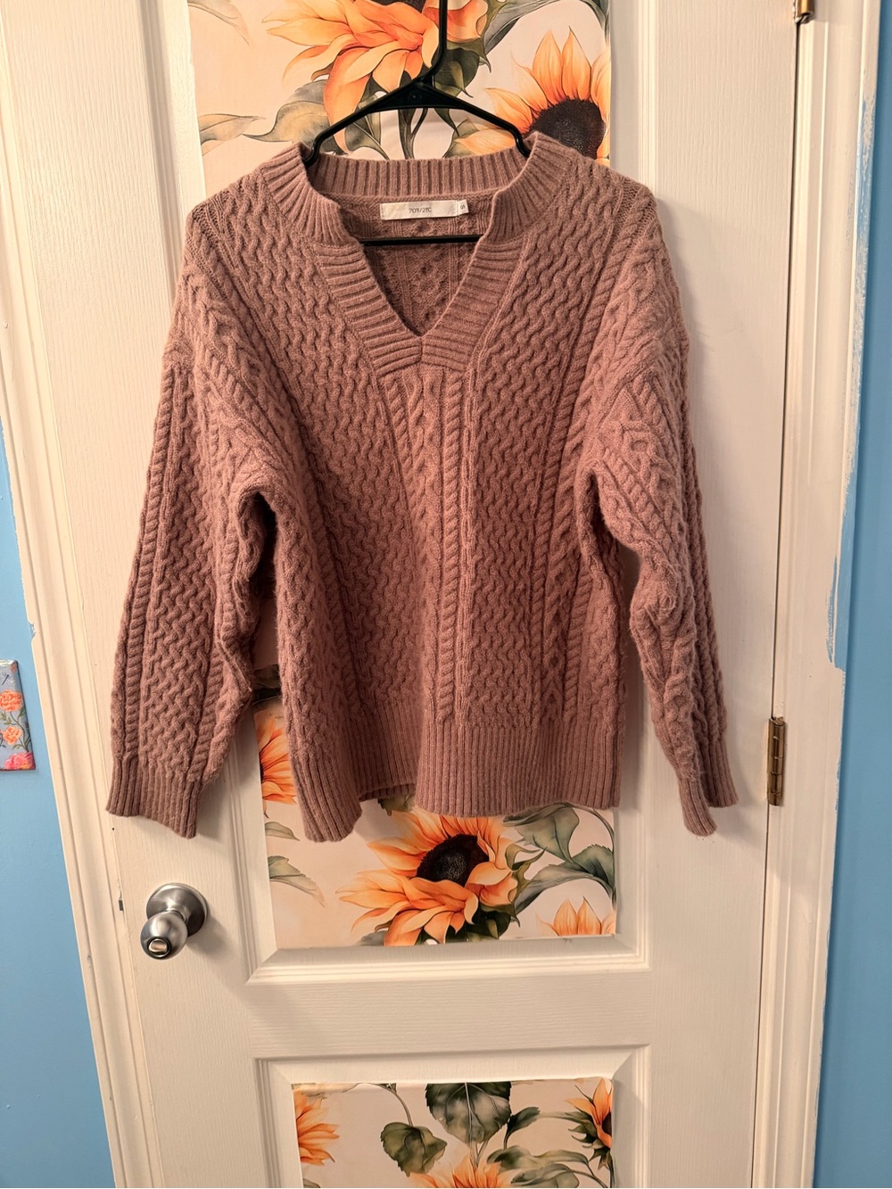 70/21 Cable Knit V-Neck Sweater in Mauve Pink